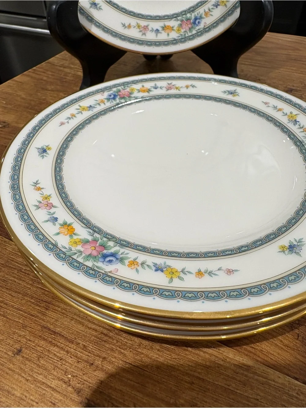 Vintage Amenity Noritake White Gold Trim Floral Bread & Butter Plates